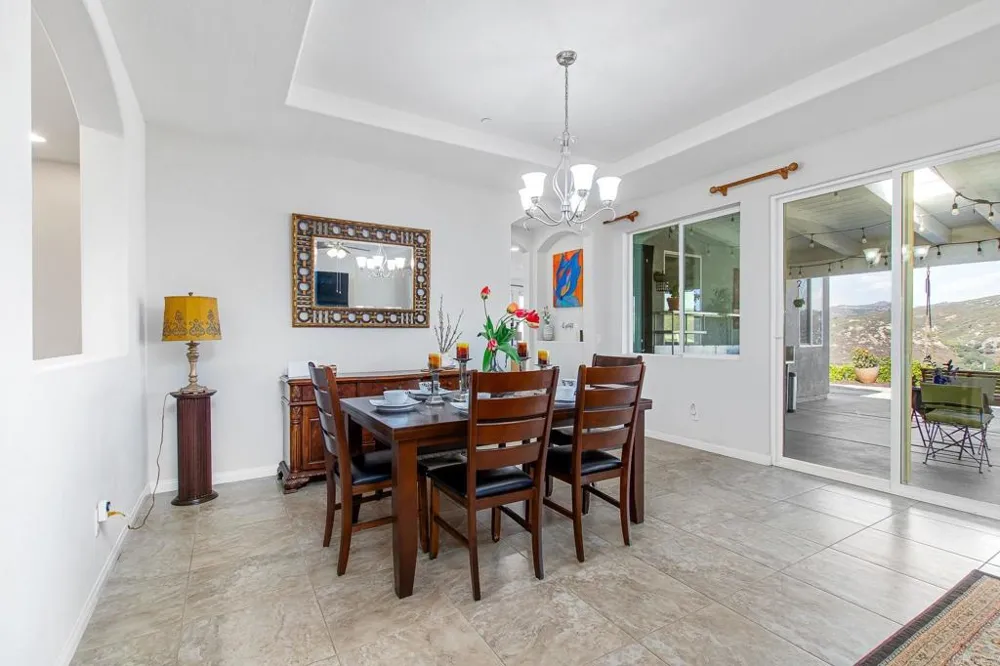 22952 Stokes Road Ramona, CA 92065