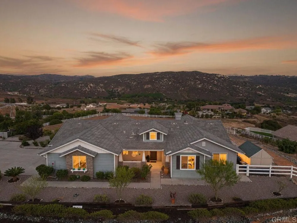 22952 Stokes Road Ramona, CA 92065