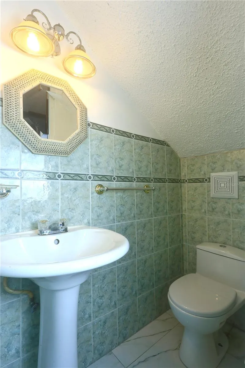632-5 AVE. SAN PATRICIO Guaynabo, PR 00968