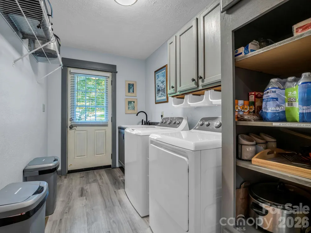 382 First Broad Drive Bostic, NC 28018