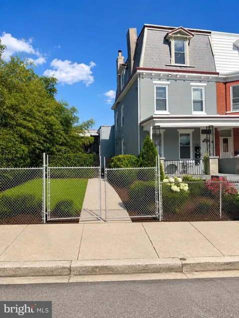 229 65TH STREET #4