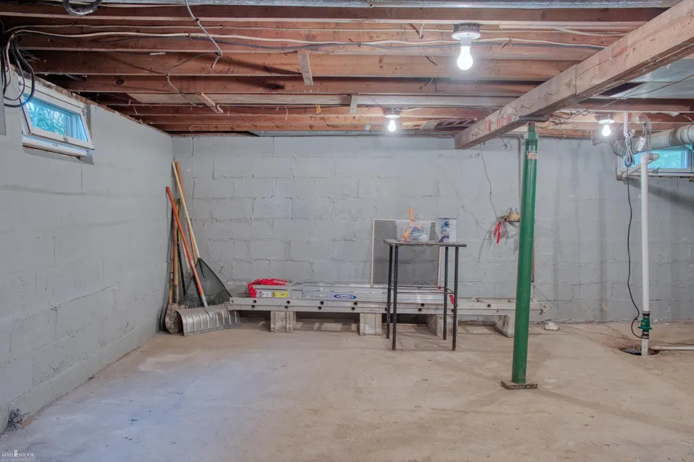 315 E Williams Street Corunna City, MI 48817