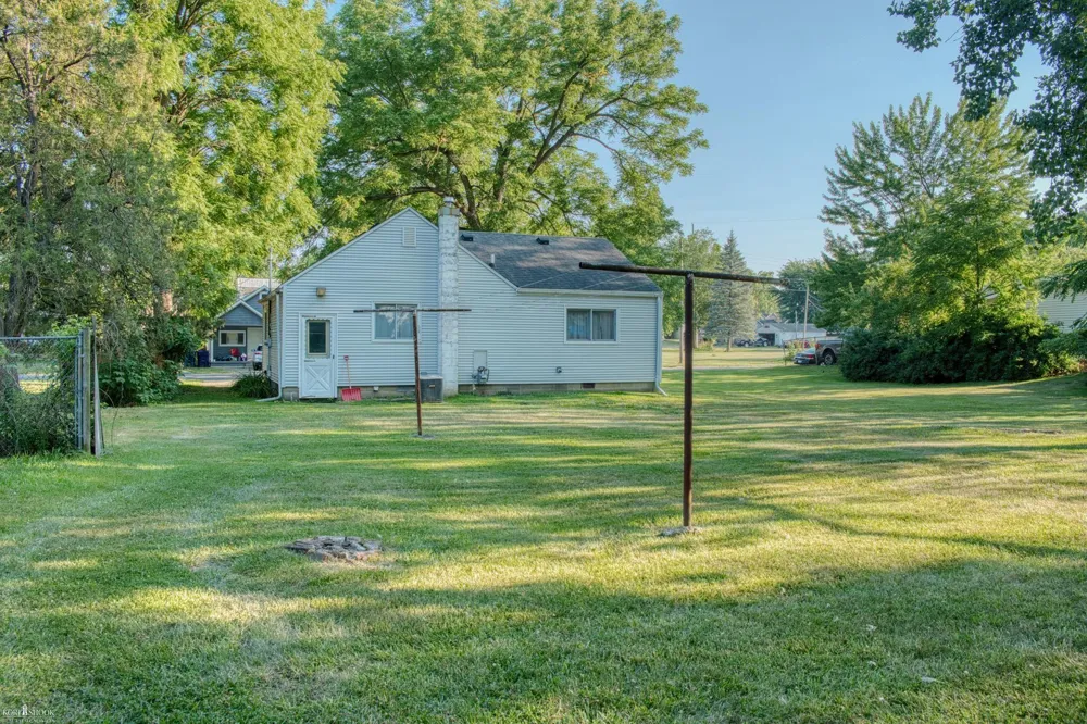 315 E Williams Street Corunna City, MI 48817