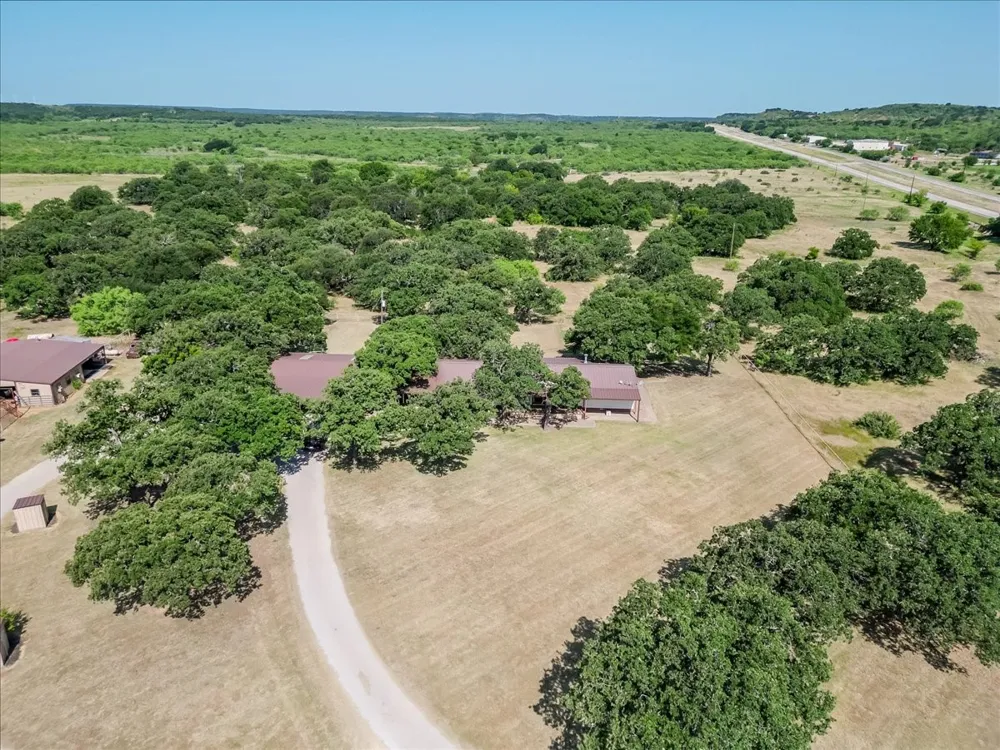 3637 Highway 281 Jacksboro, TX 76458