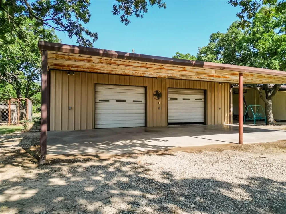 3637 Highway 281 Jacksboro, TX 76458