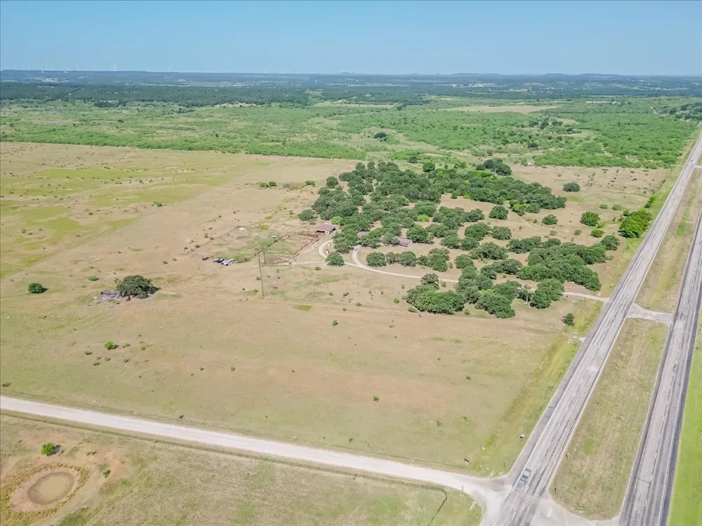 3637 Highway 281 Jacksboro, TX 76458