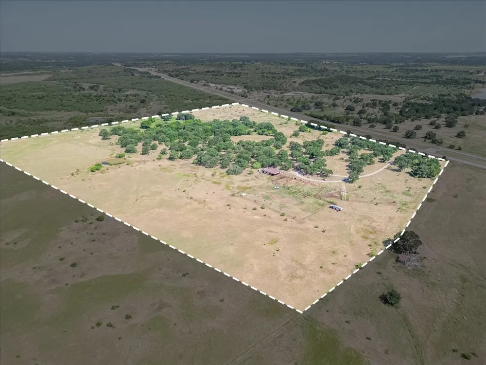 3637 Highway 281 Jacksboro, TX 76458