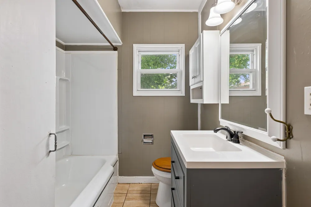 2901 Union Avenue SE Wyoming, MI 49548