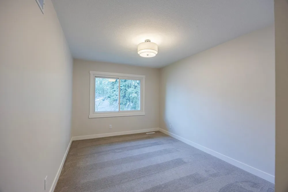 101 Canabury Court Little Canada, MN 55117