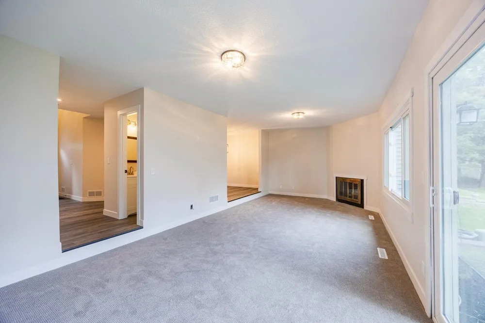 101 Canabury Court Little Canada, MN 55117
