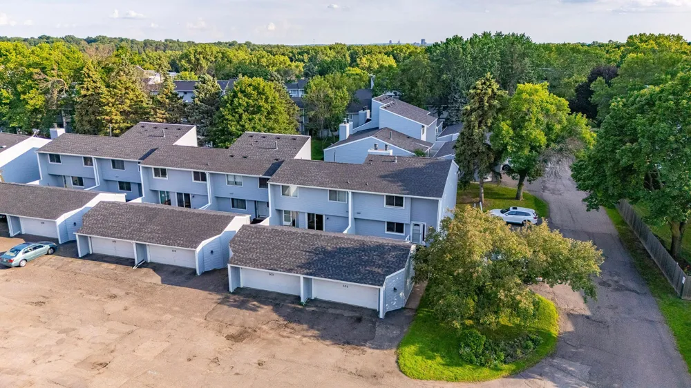 101 Canabury Court Little Canada, MN 55117