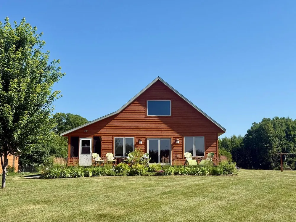 38252 Cloverdale Road Hinckley, MN 55037
