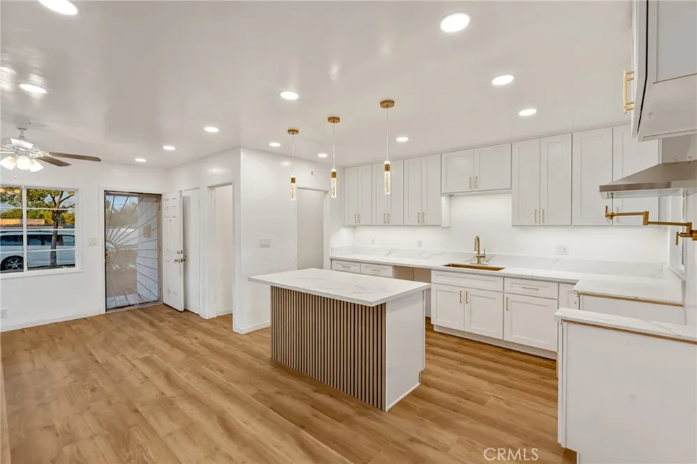 1243 Mandalay Ontario, CA 91764