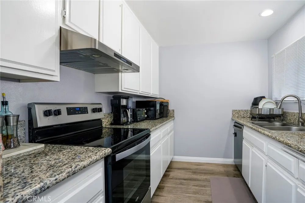 866 Cinnamon Lane #57 Duarte, CA 91010