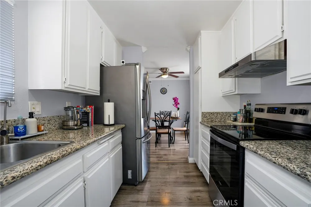866 Cinnamon Lane #57 Duarte, CA 91010