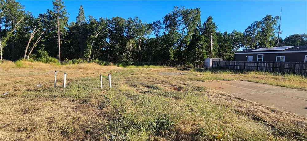 13518 S Park Magalia, CA 95954