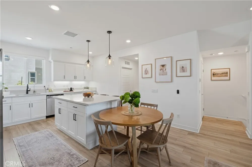 1218 Breckyn Gardena, CA 90247