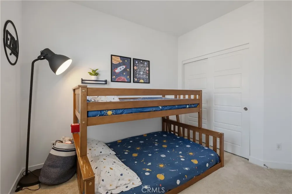 1218 Breckyn Gardena, CA 90247