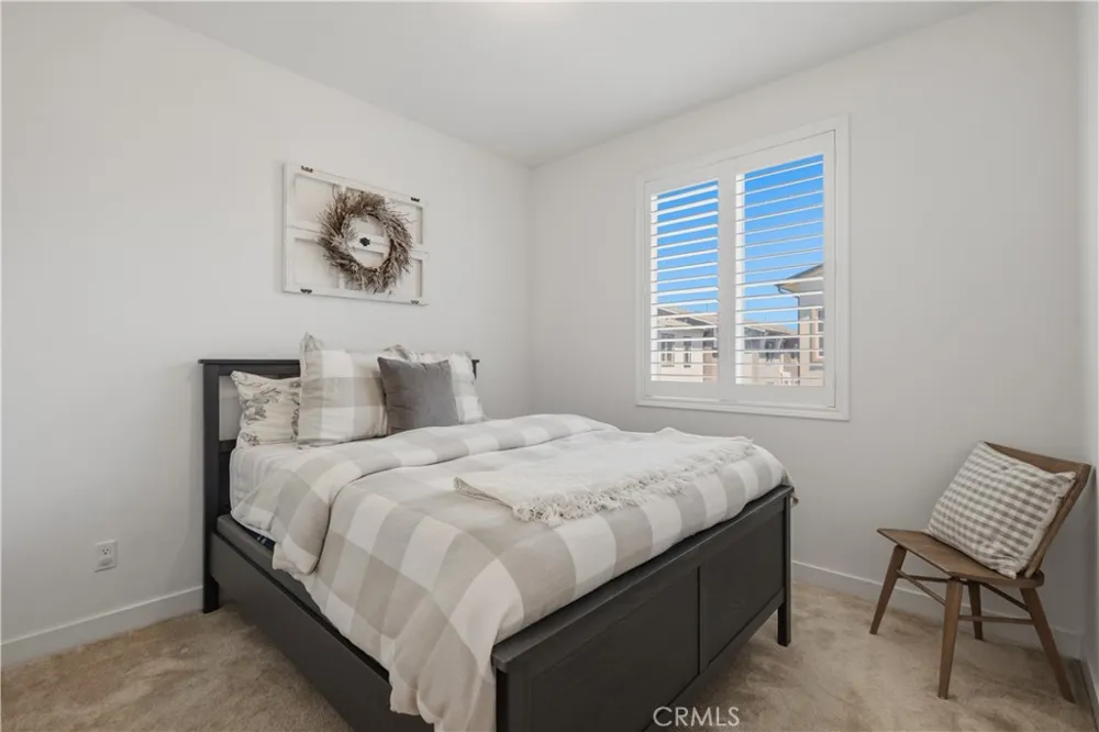 1218 Breckyn Gardena, CA 90247