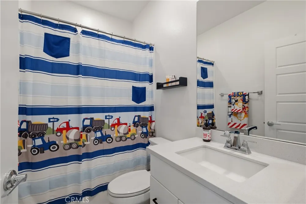 1218 Breckyn Gardena, CA 90247