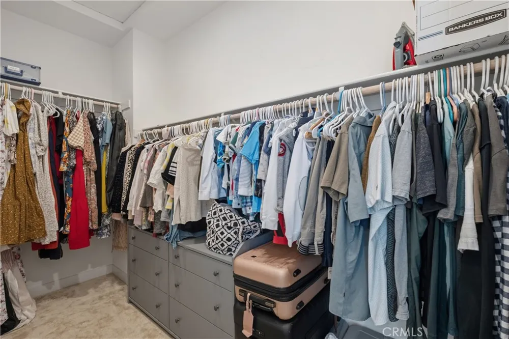 1218 Breckyn Gardena, CA 90247