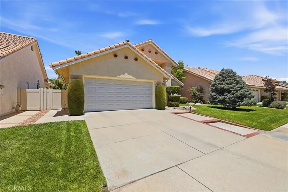 5831 Oakmont Banning, CA 92220