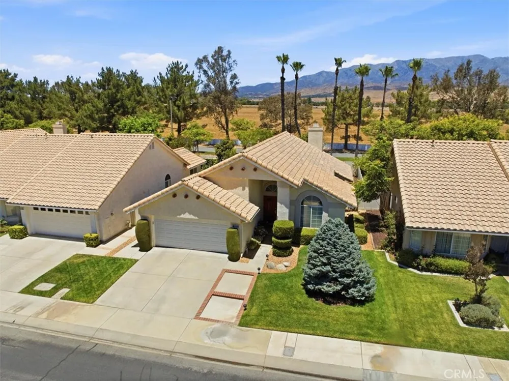 5831 Oakmont Banning, CA 92220