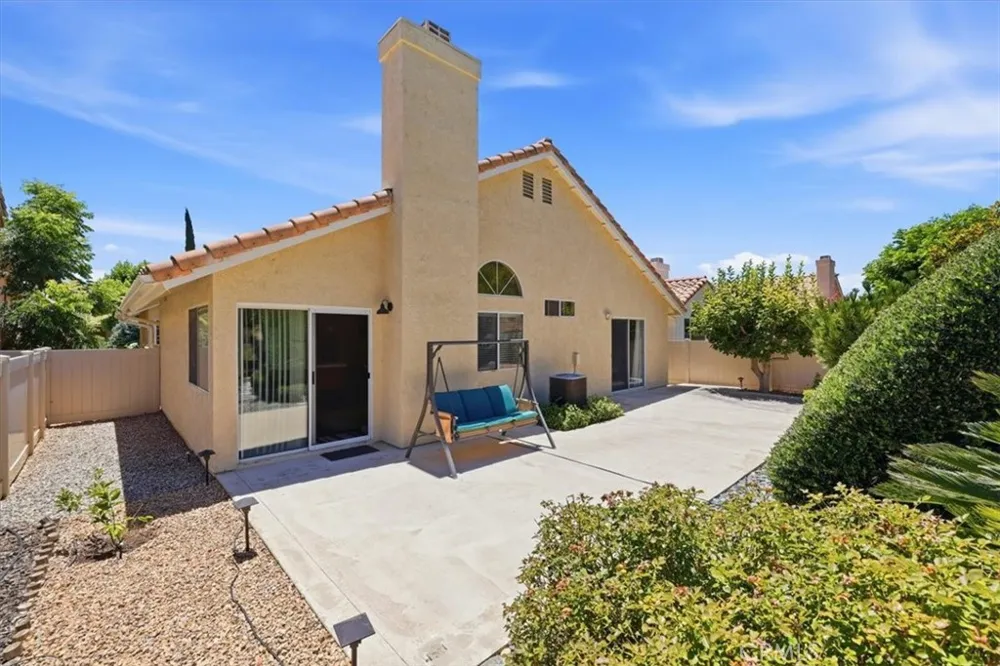 5831 Oakmont Banning, CA 92220