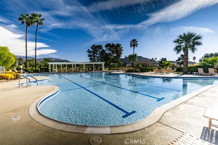 5831 Oakmont Banning, CA 92220