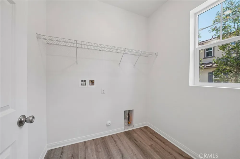 4273 S Hermosa Paseo Ontario, CA 91761
