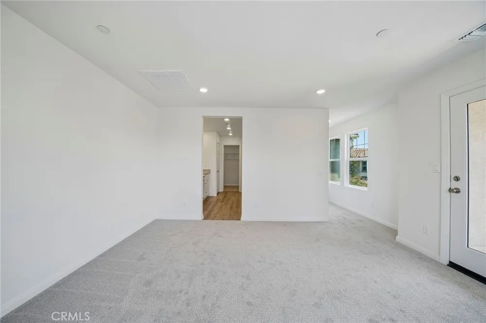 4273 S Hermosa Paseo Ontario, CA 91761
