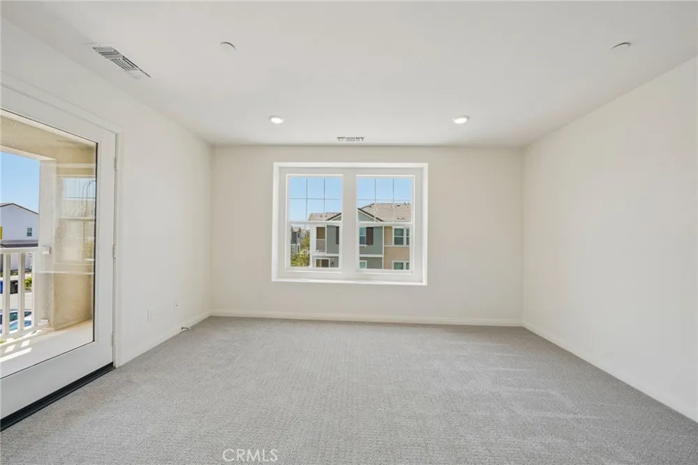 4273 S Hermosa Paseo Ontario, CA 91761