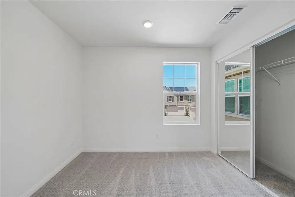 4273 S Hermosa Paseo Ontario, CA 91761