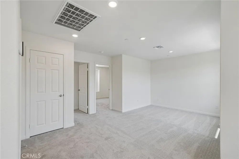 4273 S Hermosa Paseo Ontario, CA 91761