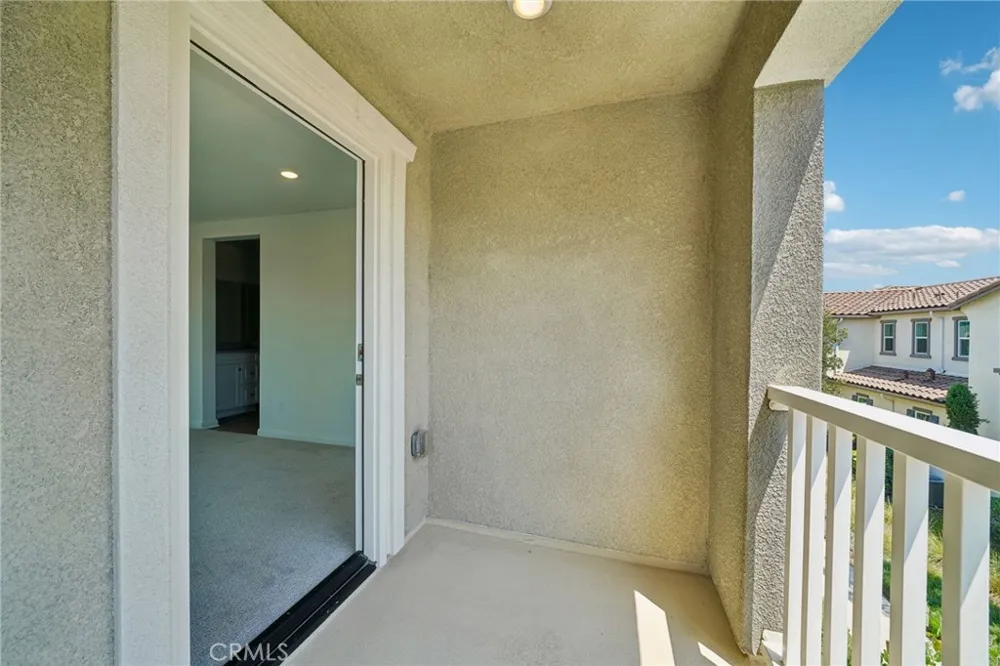 4273 S Hermosa Paseo Ontario, CA 91761