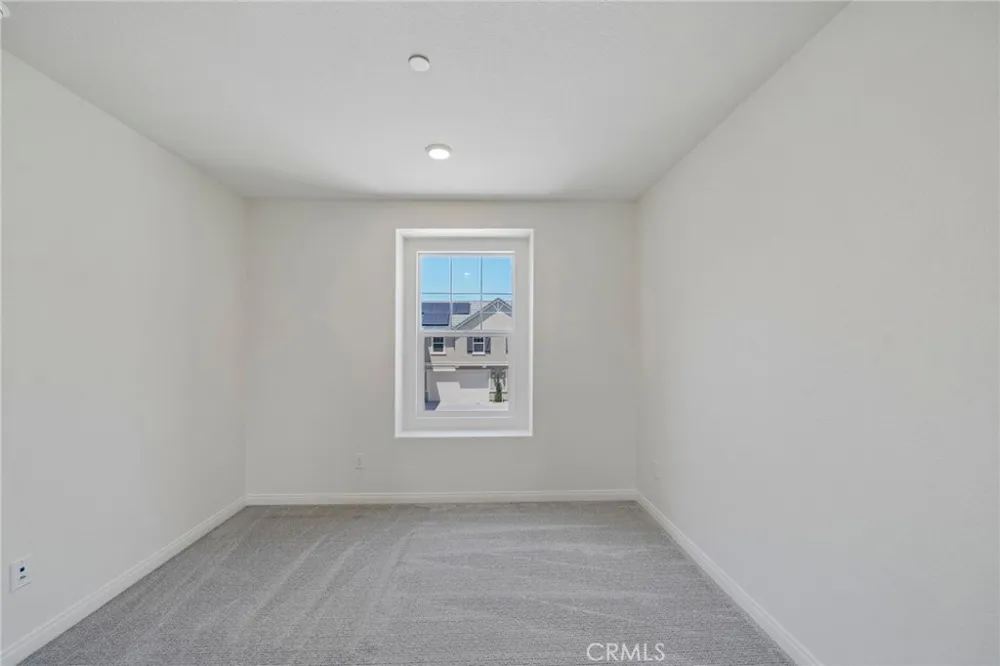 4273 S Hermosa Paseo Ontario, CA 91761