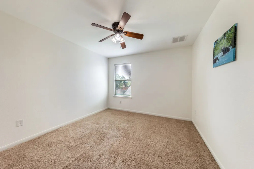 925 Woodduck Trail Leander, TX 78641