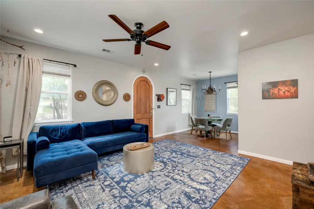 719 Birch Lane Cottonwood Shores, TX 78657