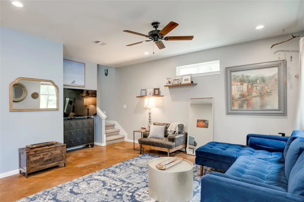 719 Birch Lane Cottonwood Shores, TX 78657