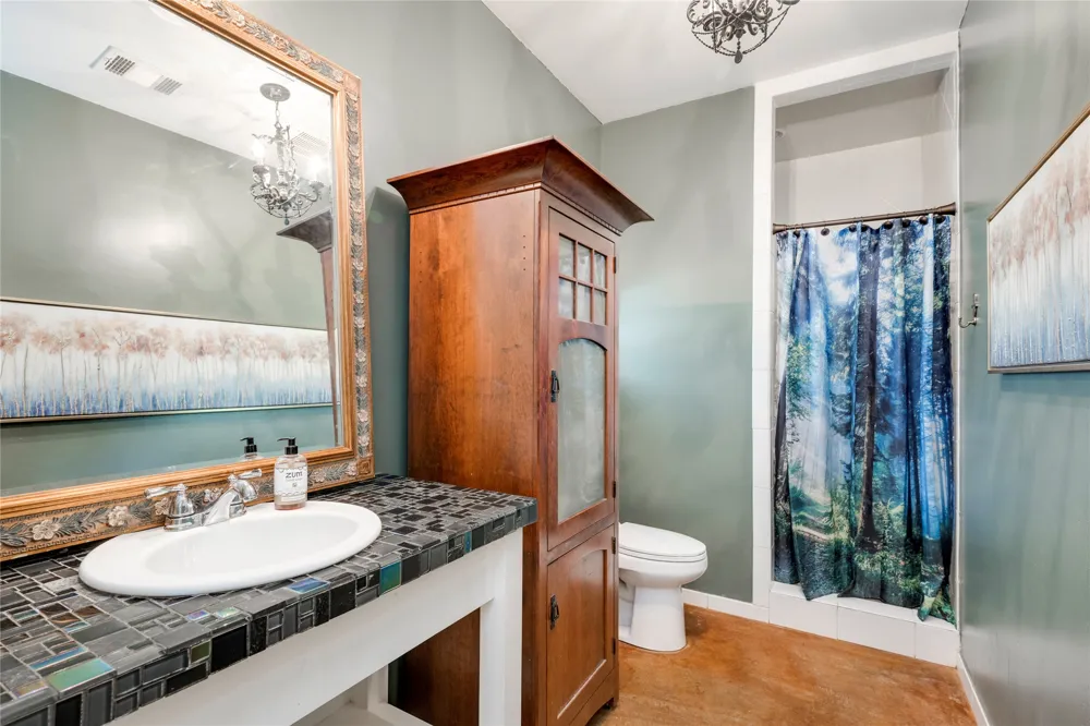 719 Birch Lane Cottonwood Shores, TX 78657