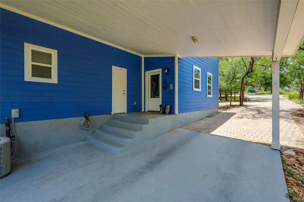 719 Birch Lane Cottonwood Shores, TX 78657