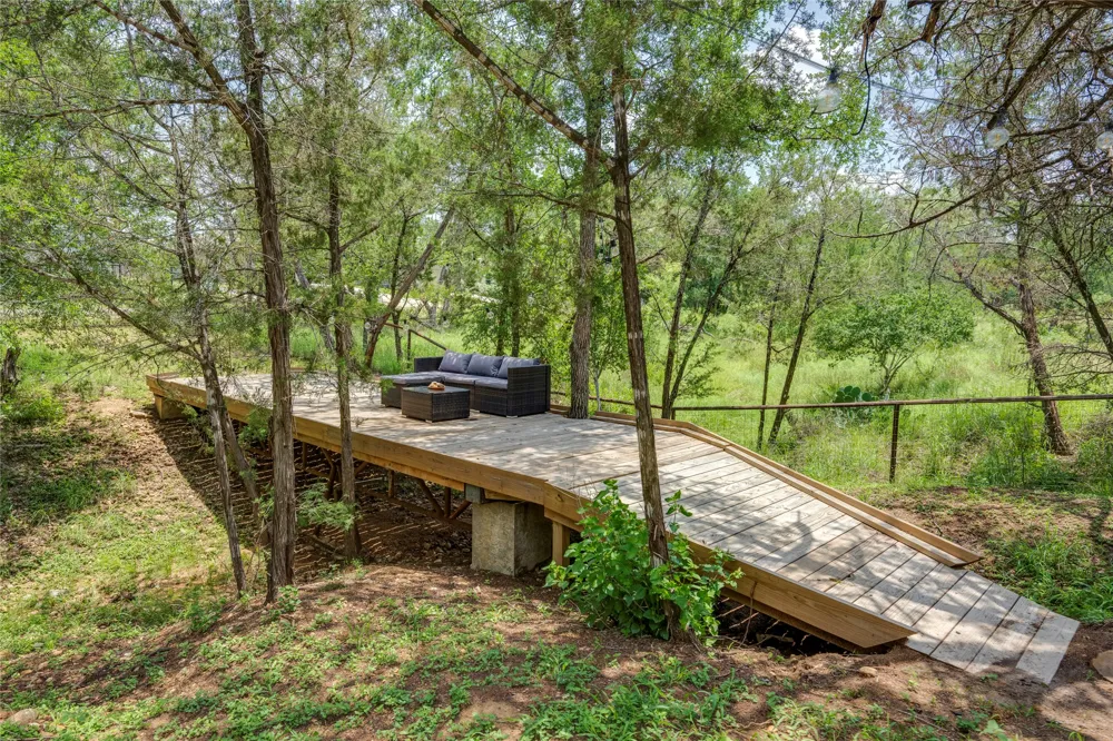 719 Birch Lane Cottonwood Shores, TX 78657