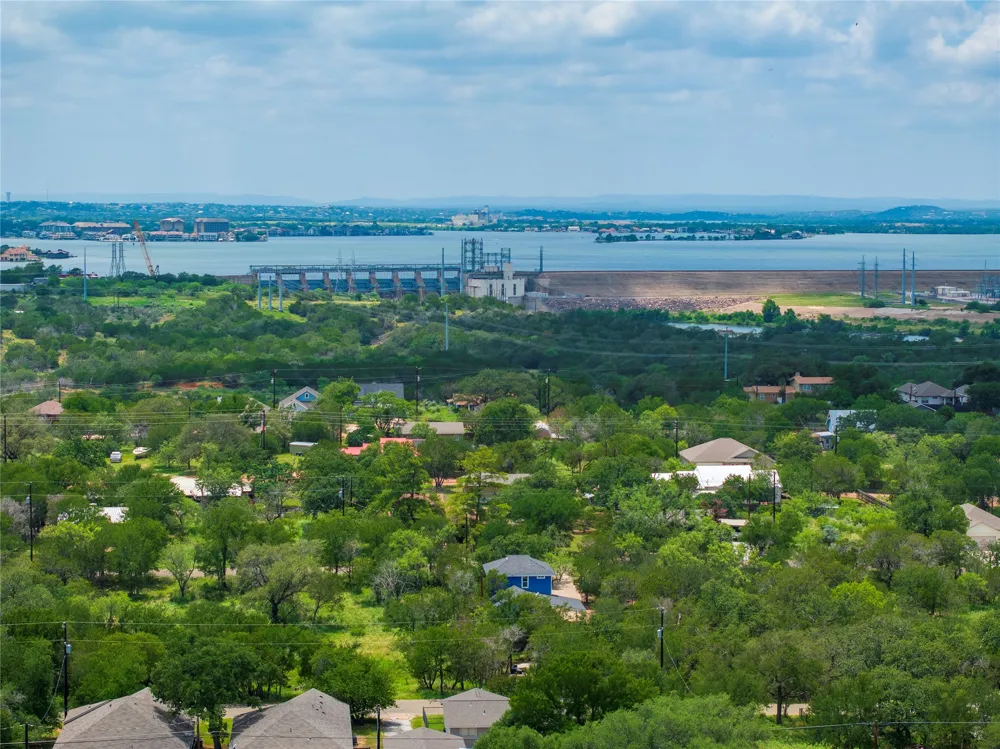 719 Birch Lane Cottonwood Shores, TX 78657