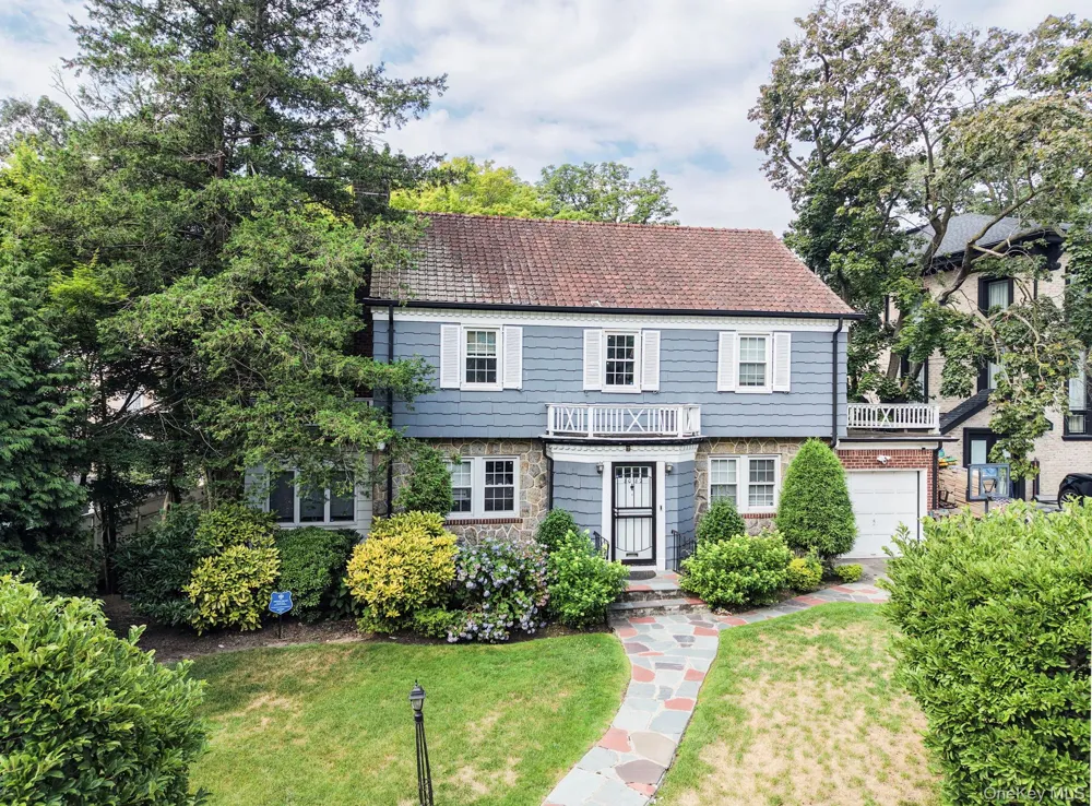 80-82 222nd Street Hollis Hills, NY 11427