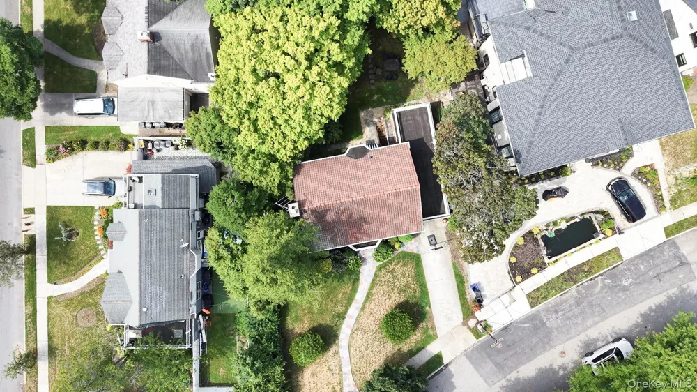 80-82 222nd Street Hollis Hills, NY 11427