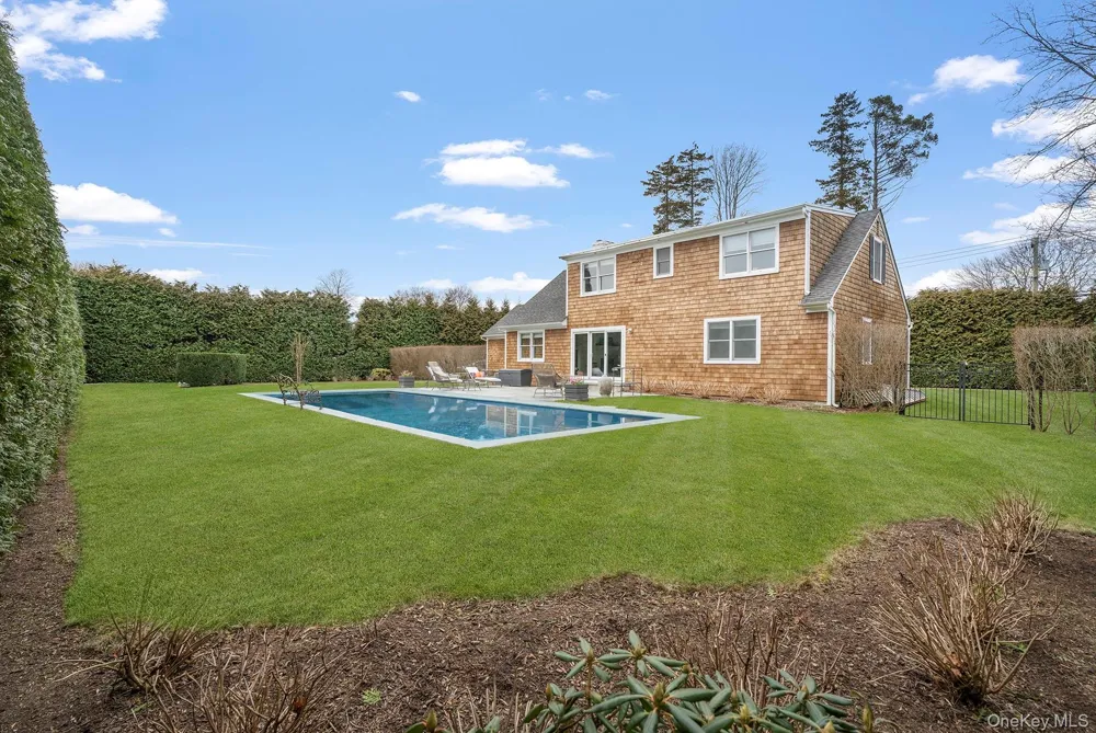 770 Hill Street Southampton, NY 11968