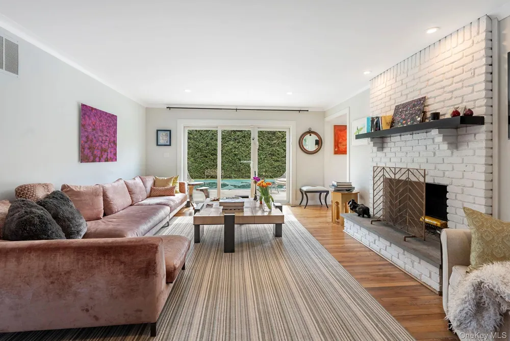 770 Hill Street Southampton, NY 11968