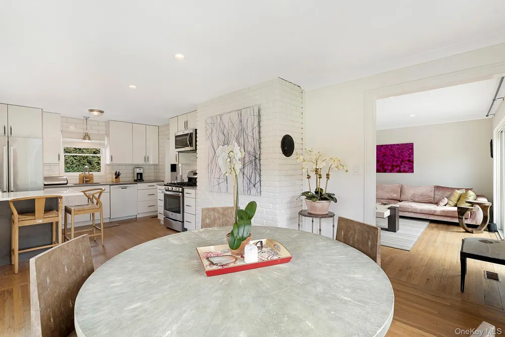 770 Hill Street Southampton, NY 11968
