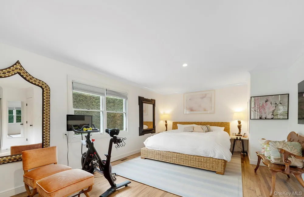 770 Hill Street Southampton, NY 11968