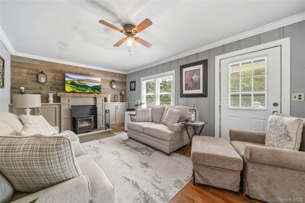 2084 State Route 94 Salisbury Mills, NY 12577